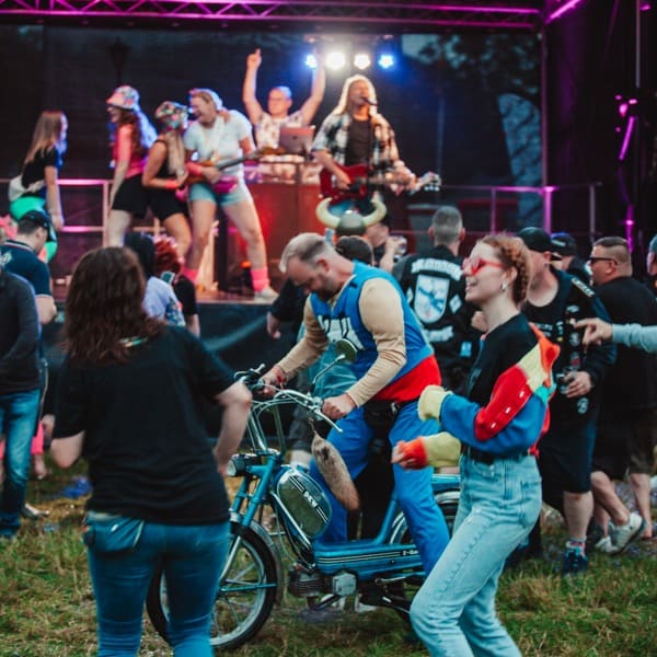 Festival | 2 Takt Treffen in Eiße